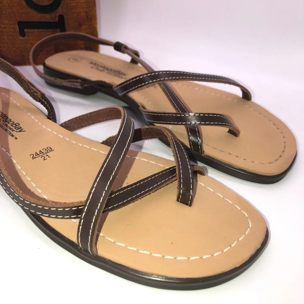 Montego Bay Club Brown Leather Flat Strappy Thong Toe Sandals Size 8 - Picture 10 of 13